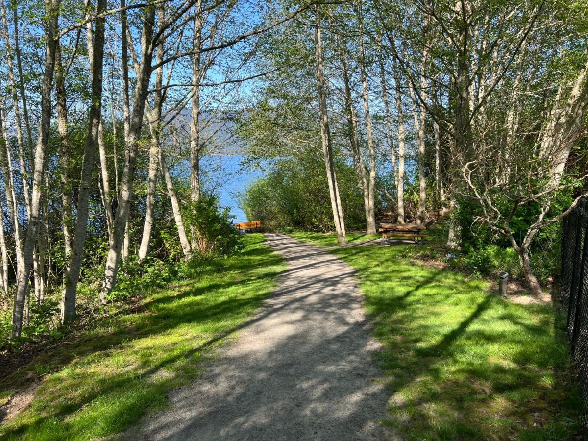 Sea And Cedar Retreat-A Home In A Tranquil Setting Cowichan Bay Buitenkant foto